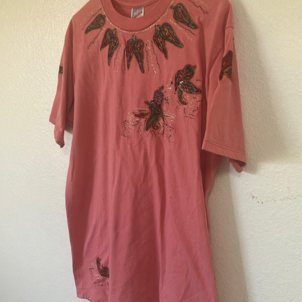 FINAL MARKDOWN Stylish Graphic chili peppers tee large